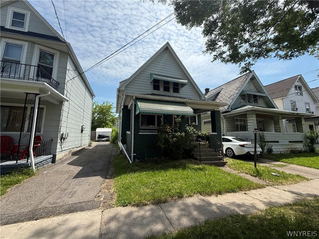 MLS #B1664412 image #0