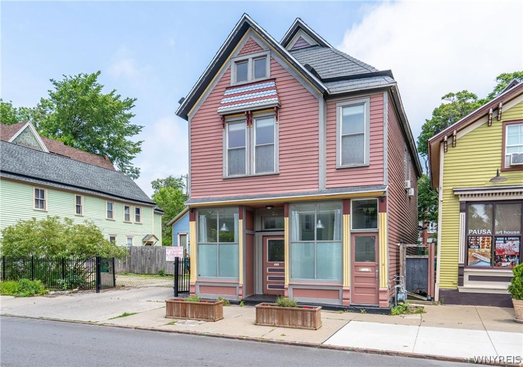 MLS #B1693326 image #0