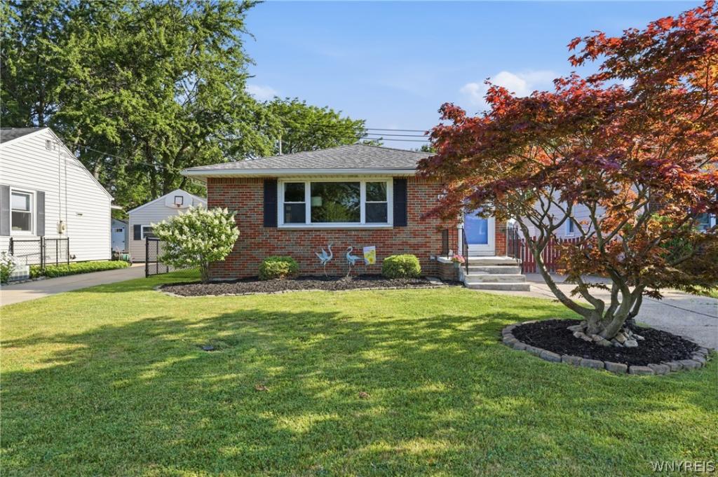 MLS #B1698433 image #0