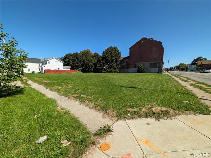 MLS #B1718549 image #0