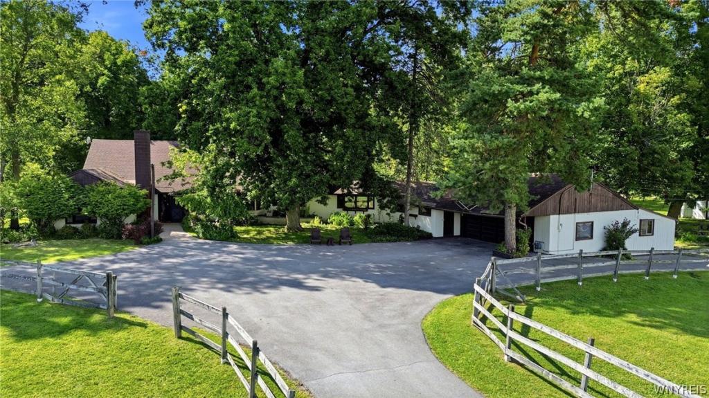 MLS #B1719542 image #0