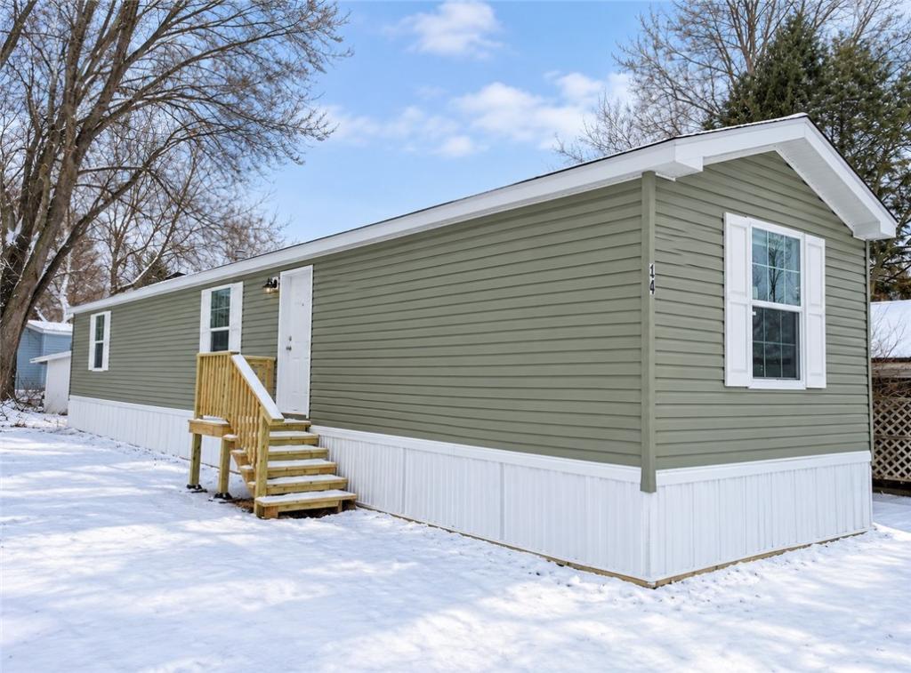 MLS #R1671871 image #0