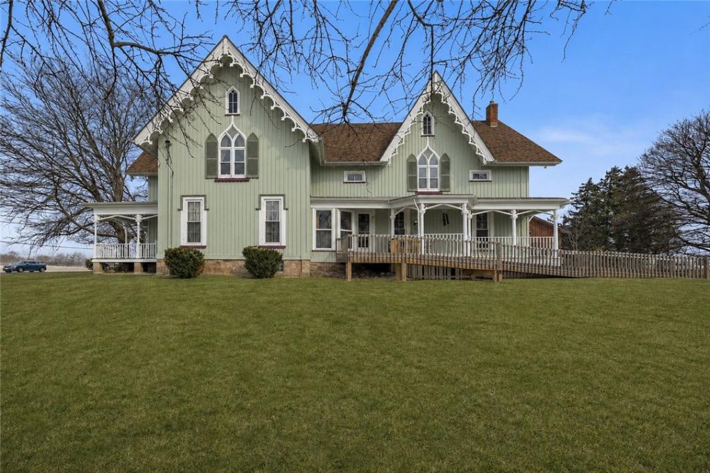 MLS #R1676215 image #0