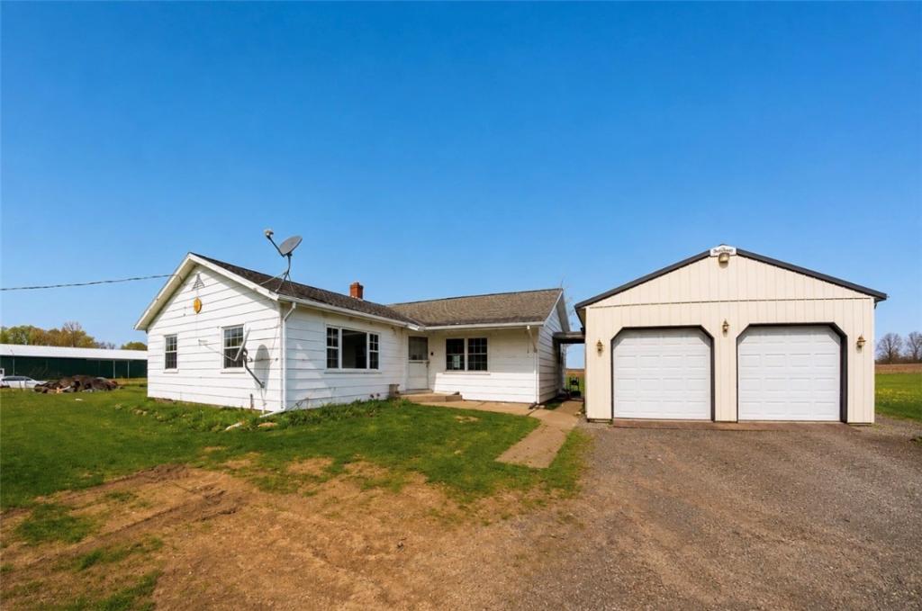 MLS #R1679576 image #0