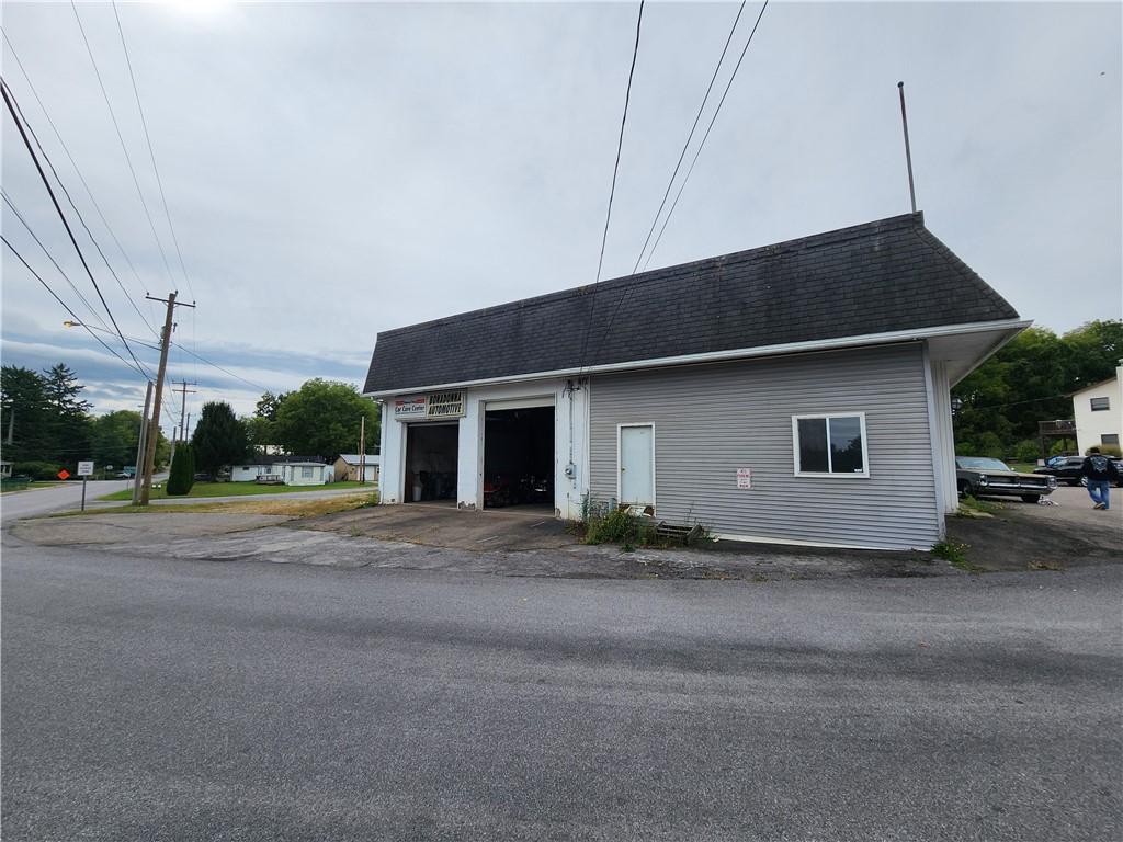 MLS #R1685942 image #0