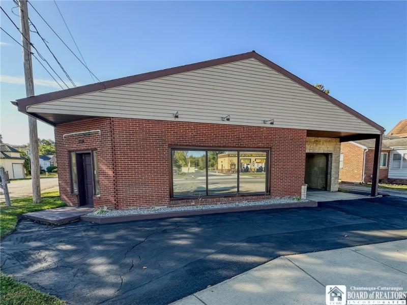 MLS #R1686498 image #0