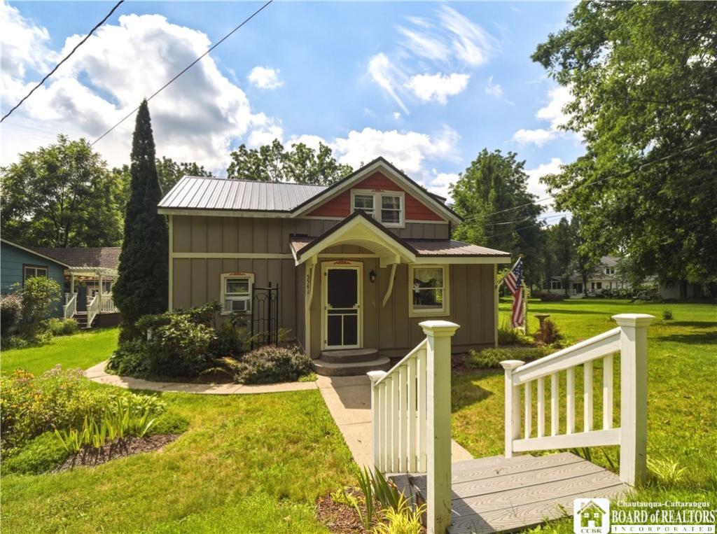 MLS #R1686798 image #0
