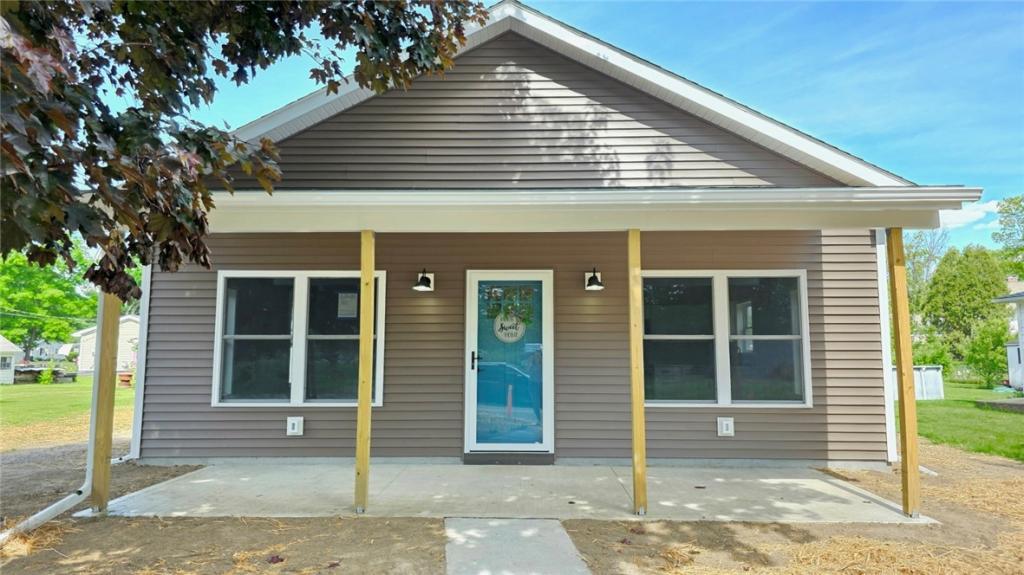 MLS #R1686995 image #0