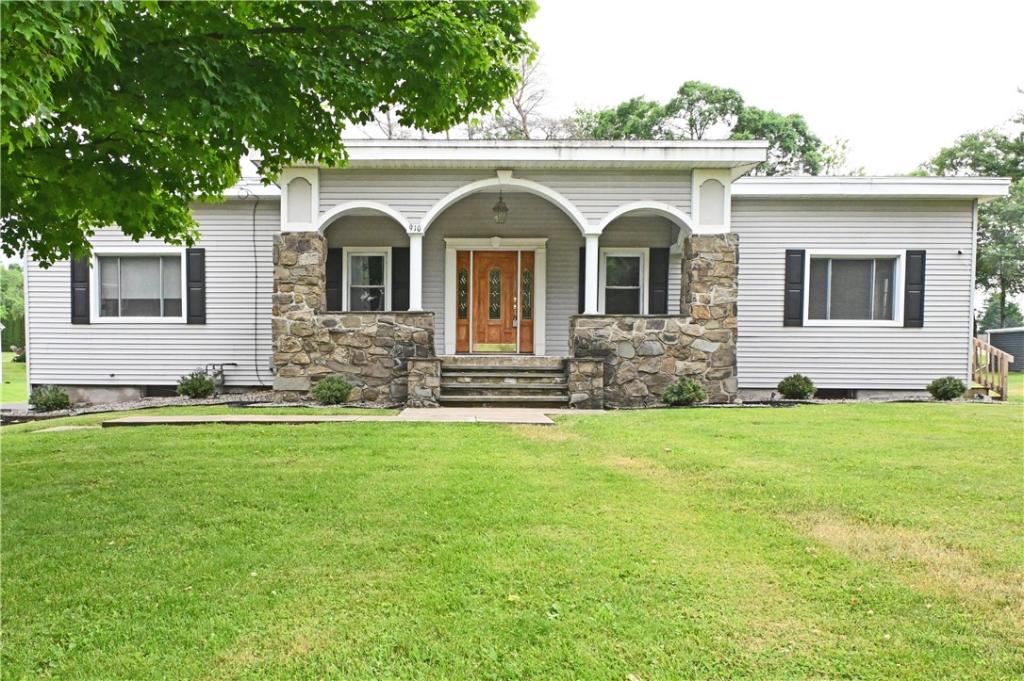 MLS #R1688458 image #0