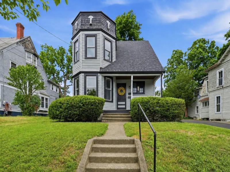 MLS #R1689679 image #0