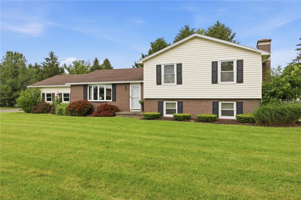 MLS #R1691386 image #0