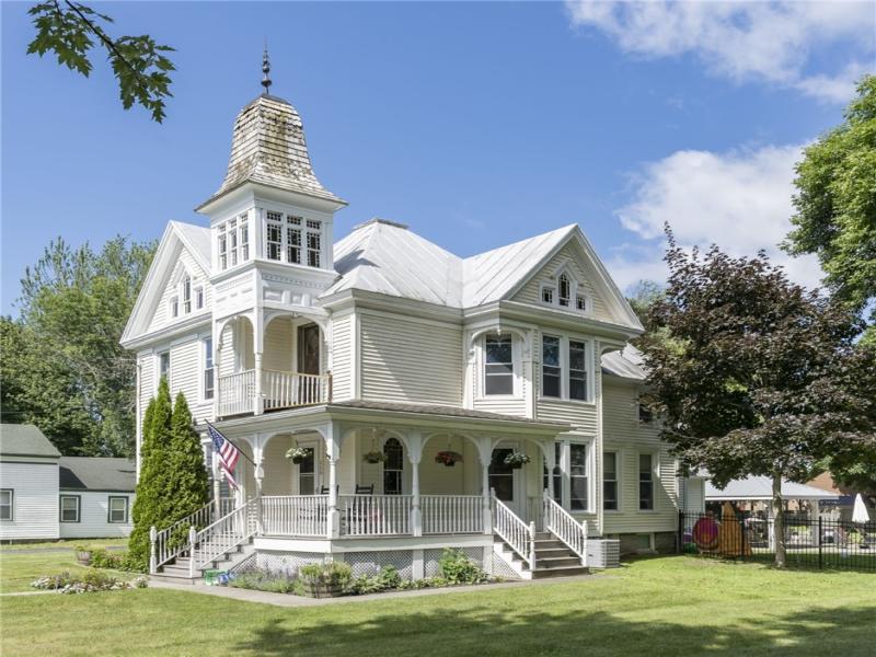 MLS #R1694964 image #0