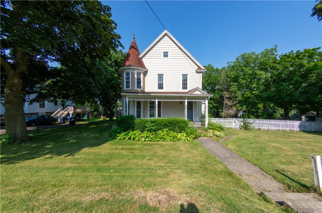 MLS #R1700608 image #0