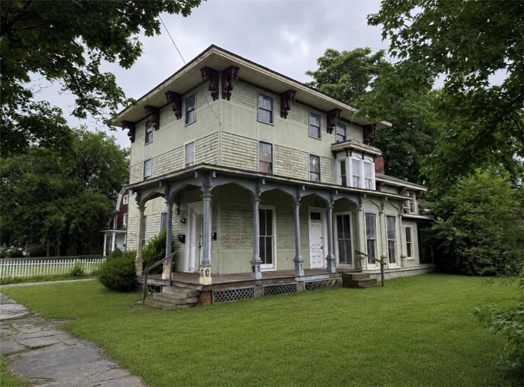 MLS #R1700720 image #0