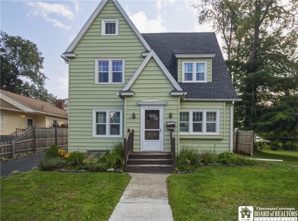 MLS #R1700875 image #0