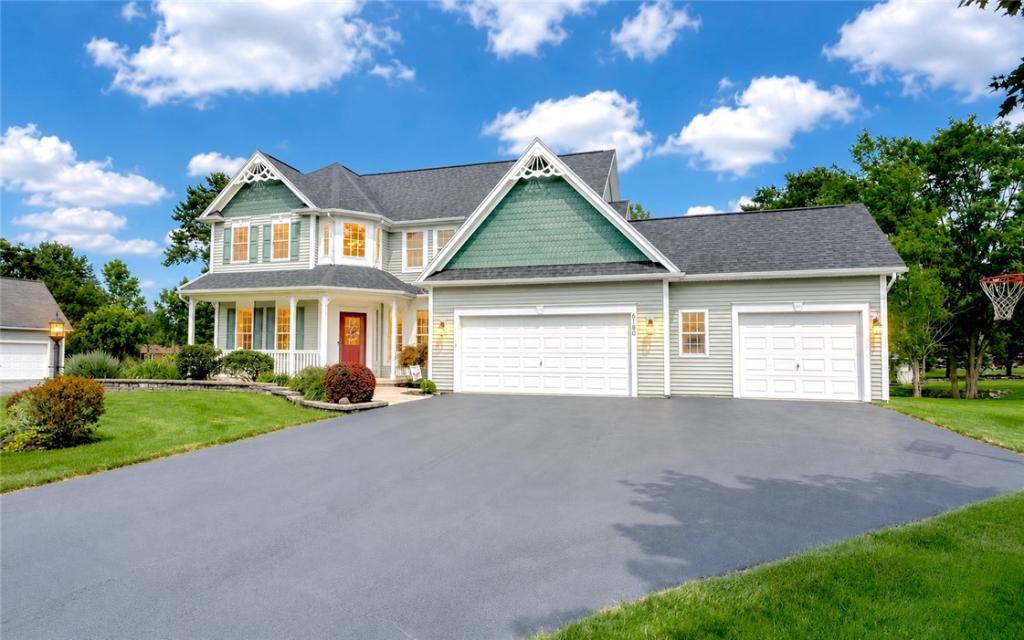 MLS #R1701268 image #0