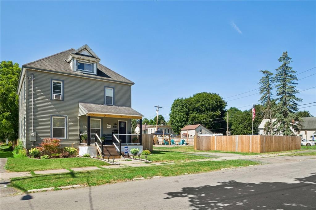 MLS #R1702394 image #0