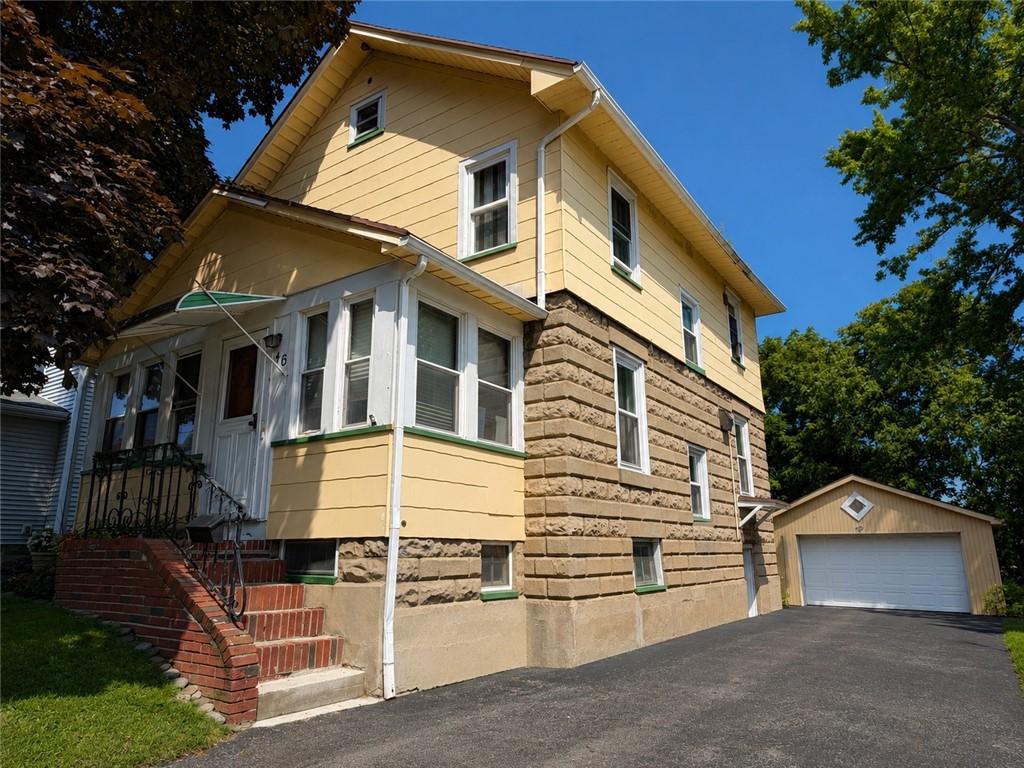 MLS #R1702762 image #0