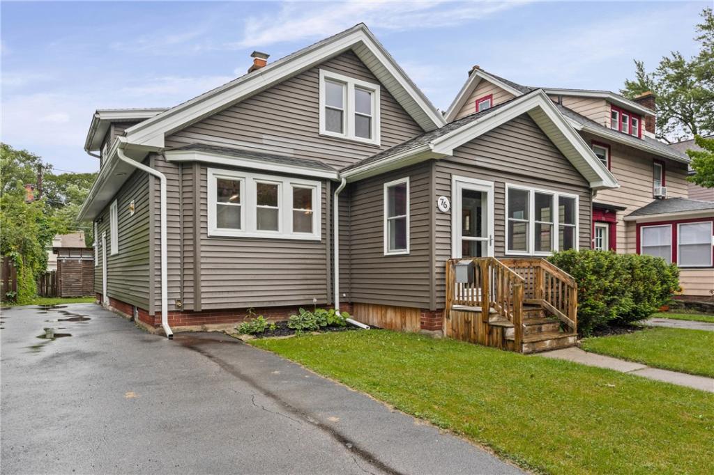 MLS #R1703702 image #0