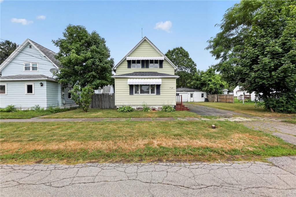 MLS #R1704297 image #0