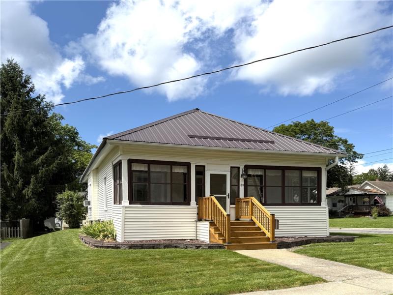 MLS #R1705405 image #0