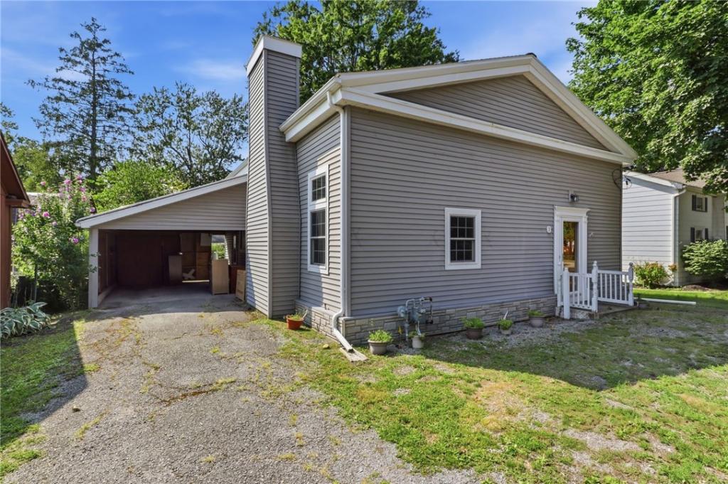 MLS #R1705805 image #0