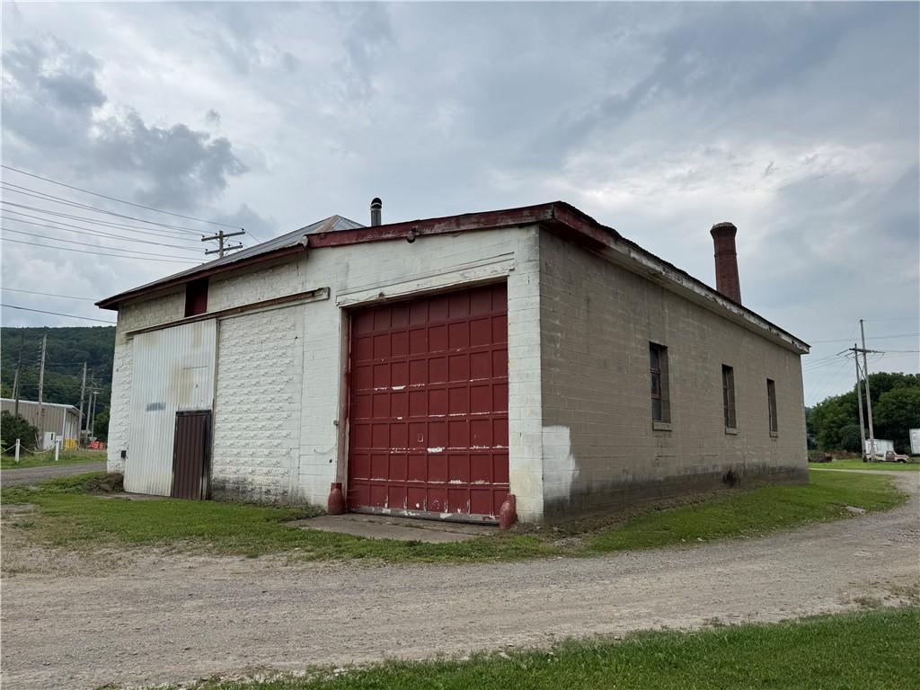 MLS #R1705916 image #0