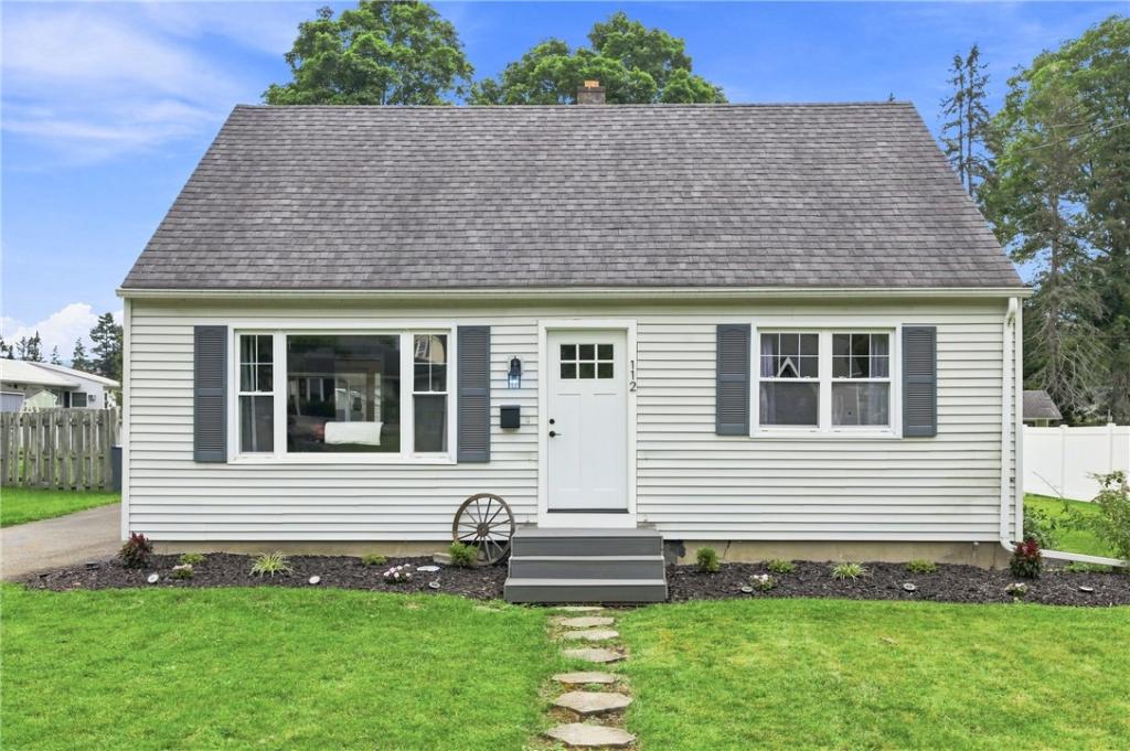 MLS #R1706463 image #0