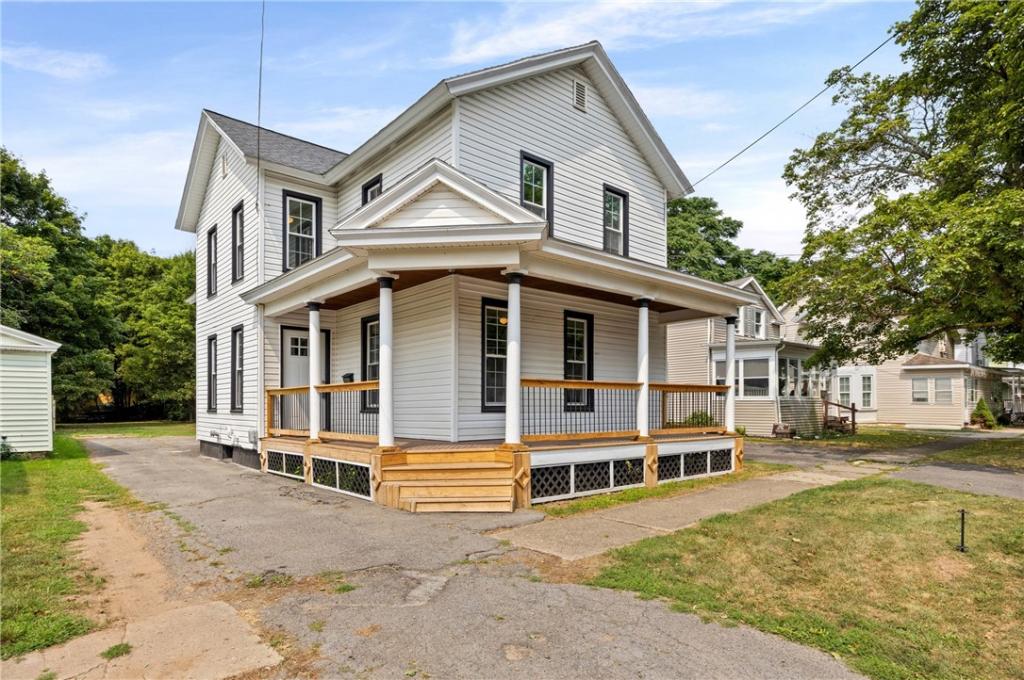 MLS #R1706729 image #0