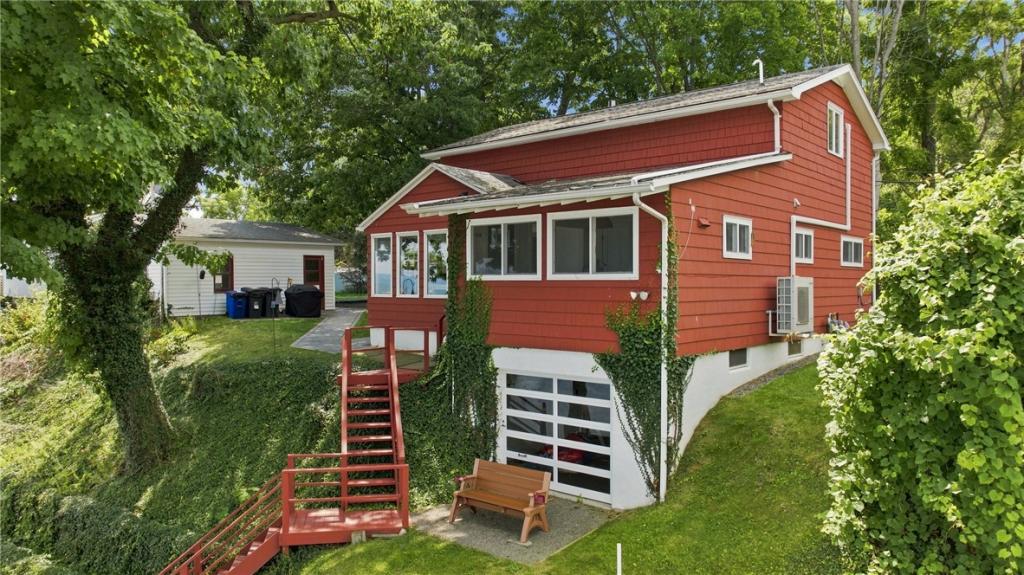 MLS #R1707137 image #0