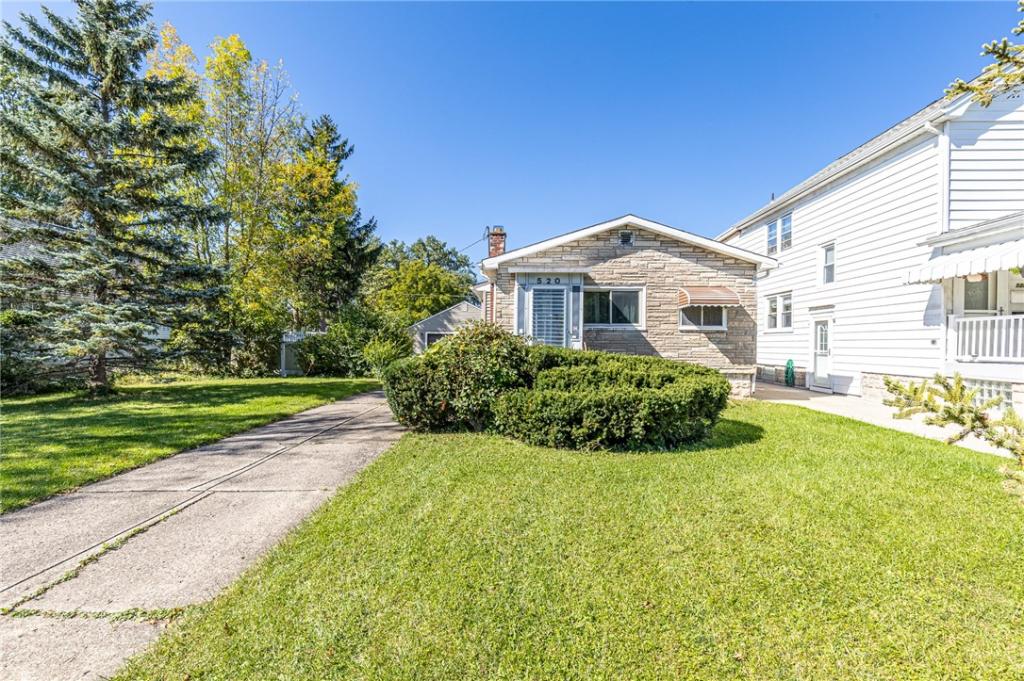 MLS #R1708476 image #0