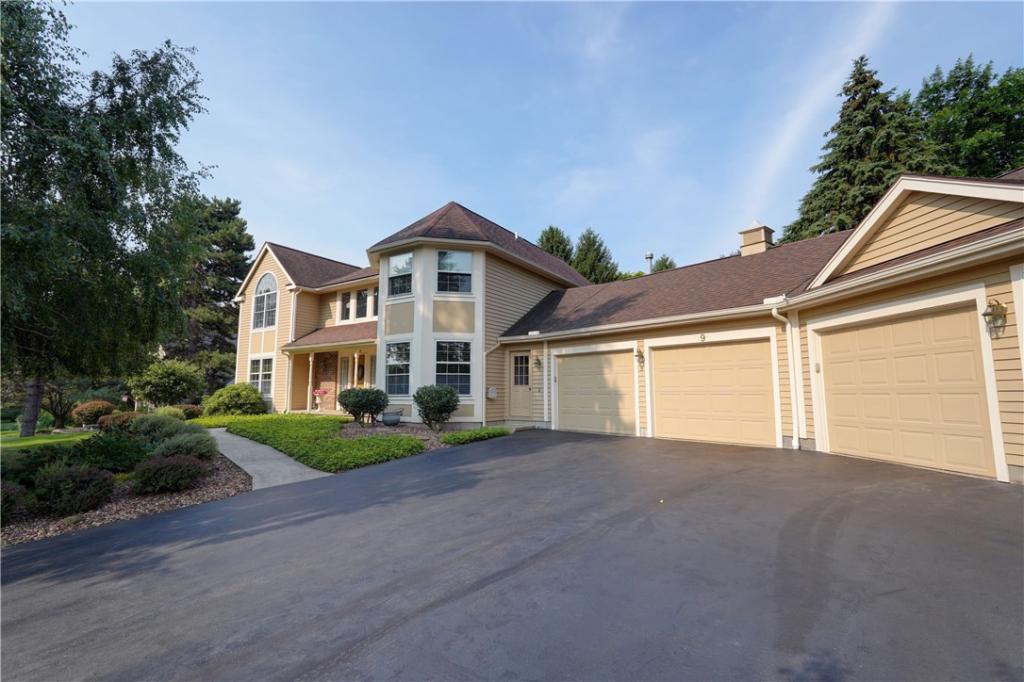 MLS #R1709125 image #0