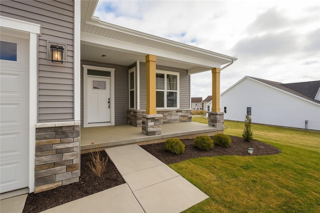 MLS #R1709885 image #0