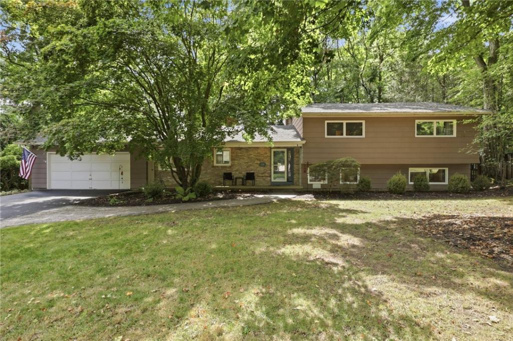 MLS #R1710364 image #0