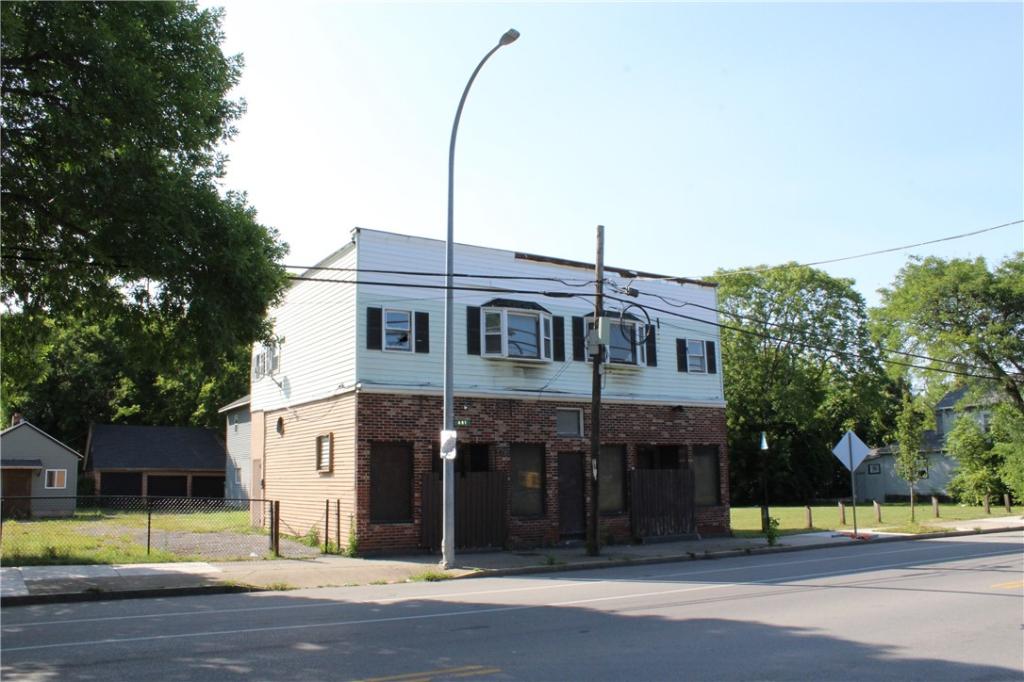 MLS #R1710682 image #0