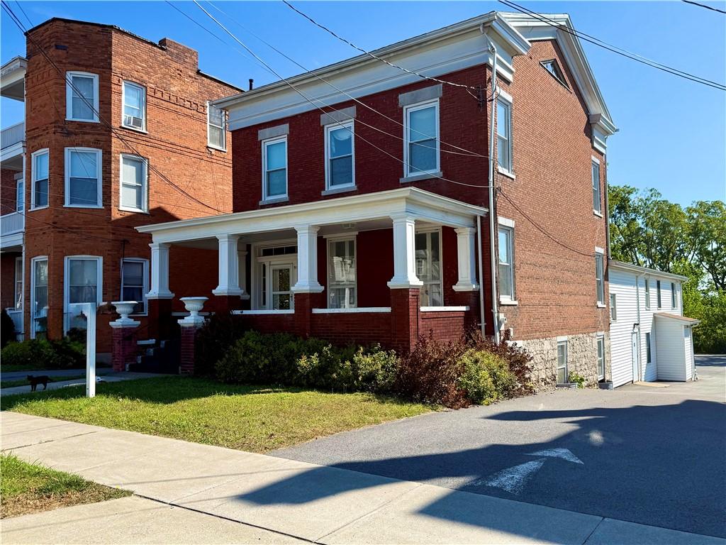 MLS #R1711081 image #0