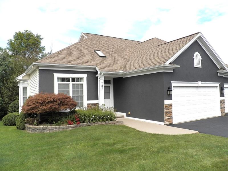 MLS #R1711796 image #0