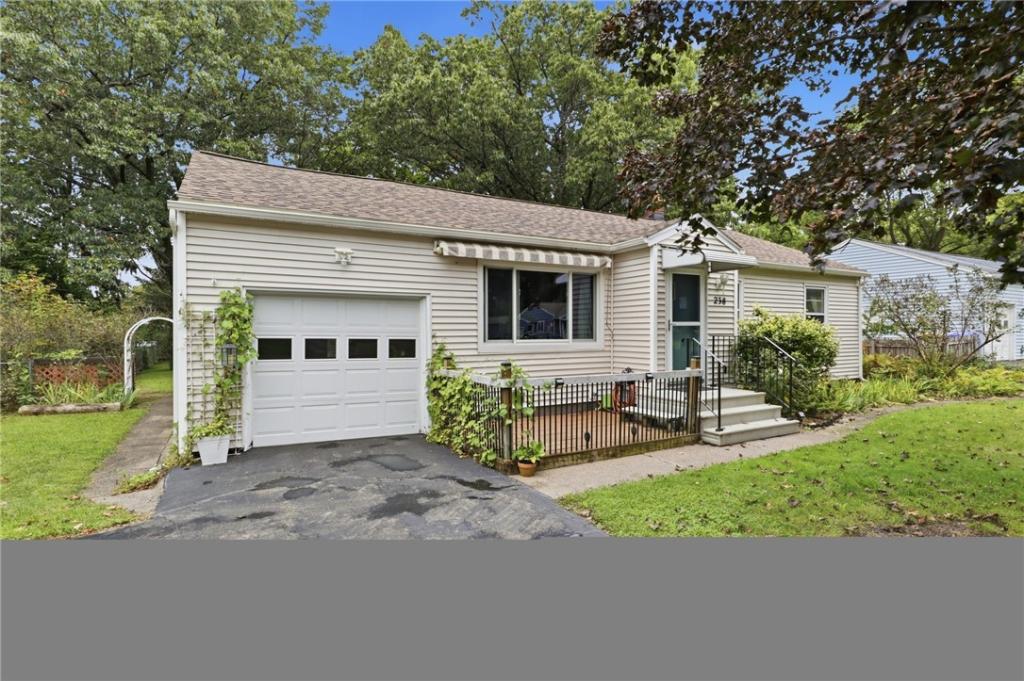 MLS #R1712034 image #0