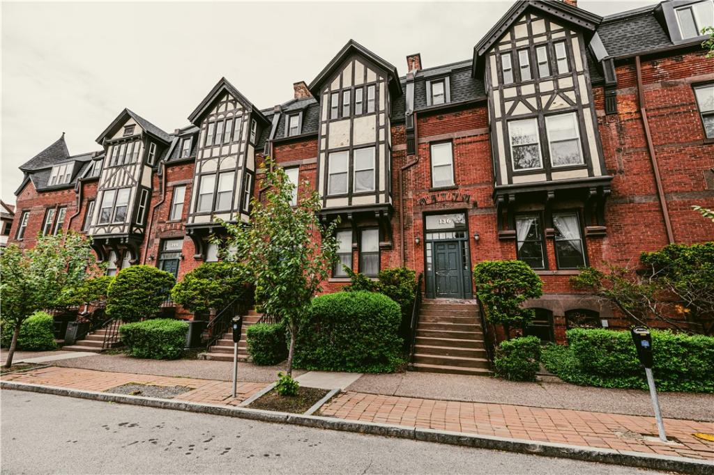 MLS #R1712443 image #0