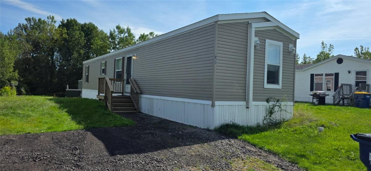 MLS #R1712698 image #0