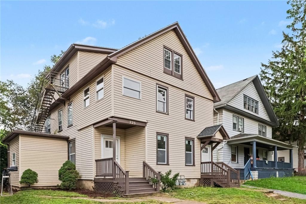 MLS #R1713023 image #0