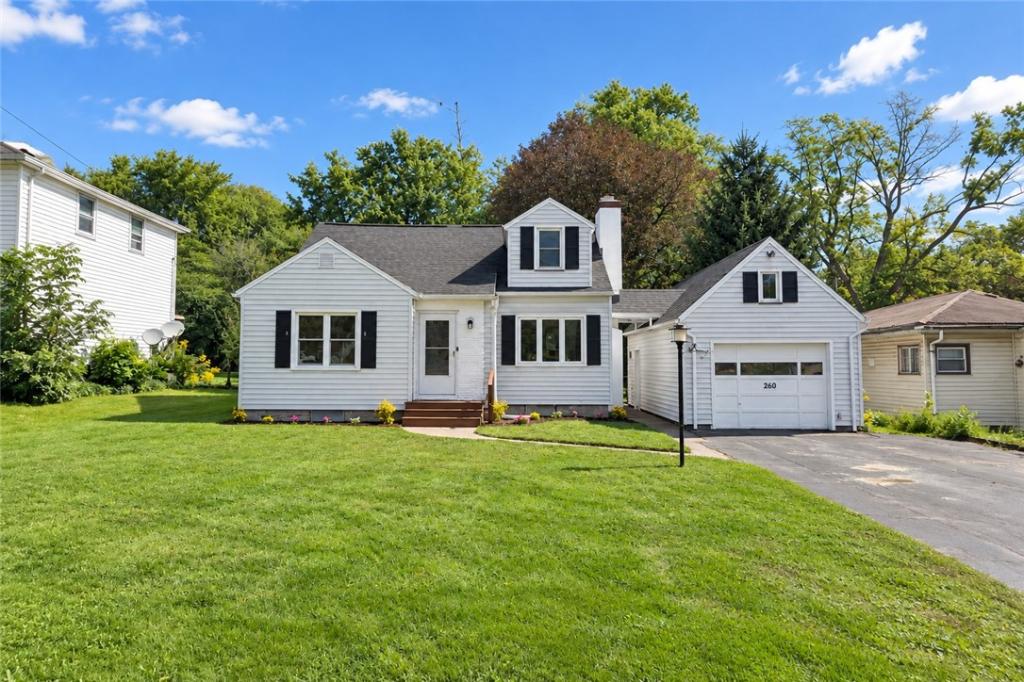 MLS #R1713866 image #0