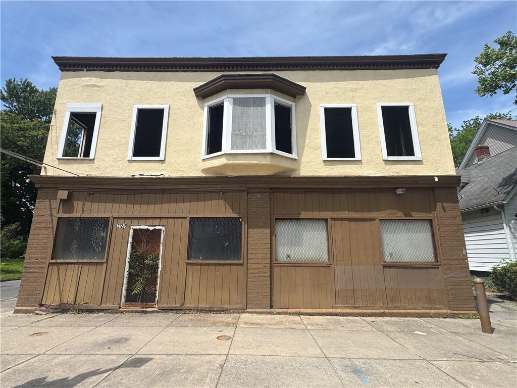 MLS #R1714019 image #0