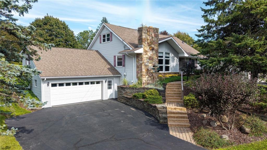 MLS #R1714507 image #0