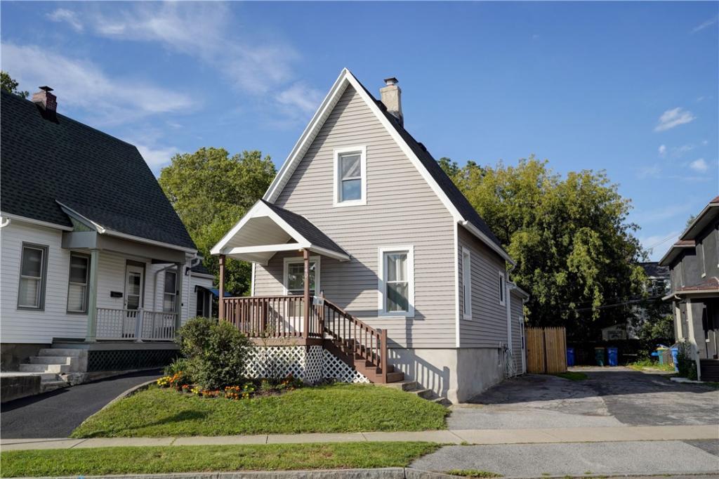 MLS #R1714547 image #0