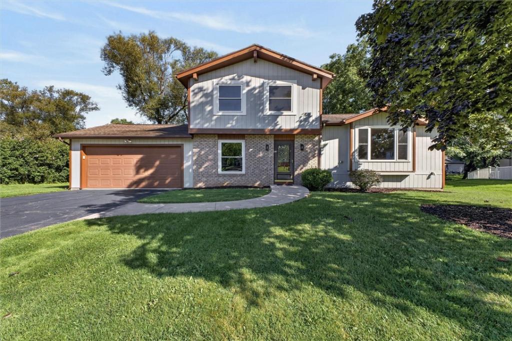 MLS #R1715057 image #0