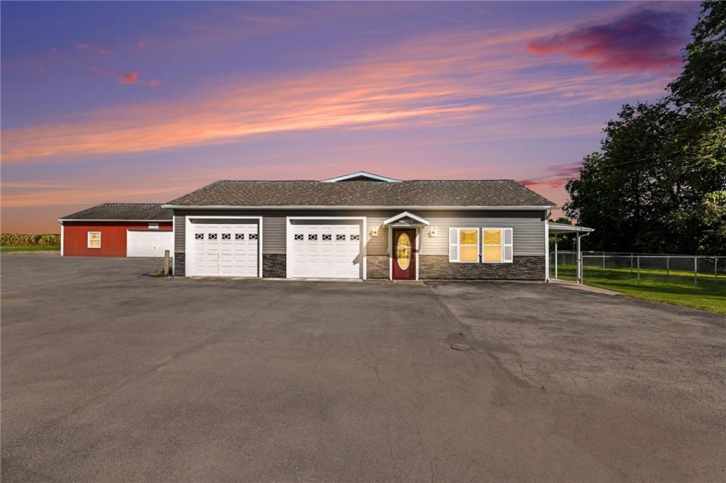 MLS #R1715059 image #0