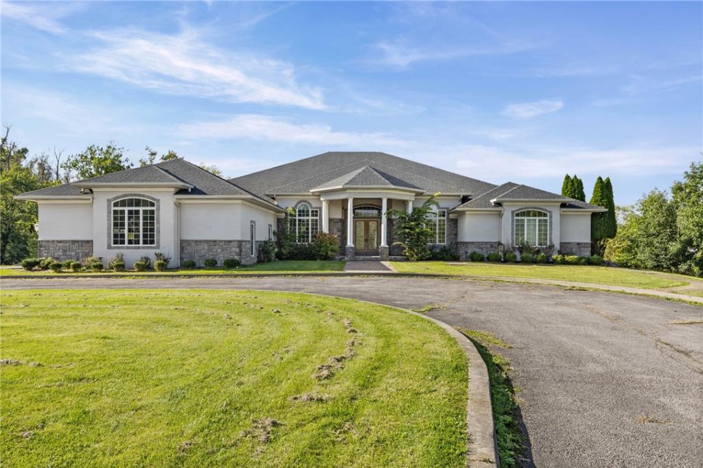 MLS #R1715622 image #0