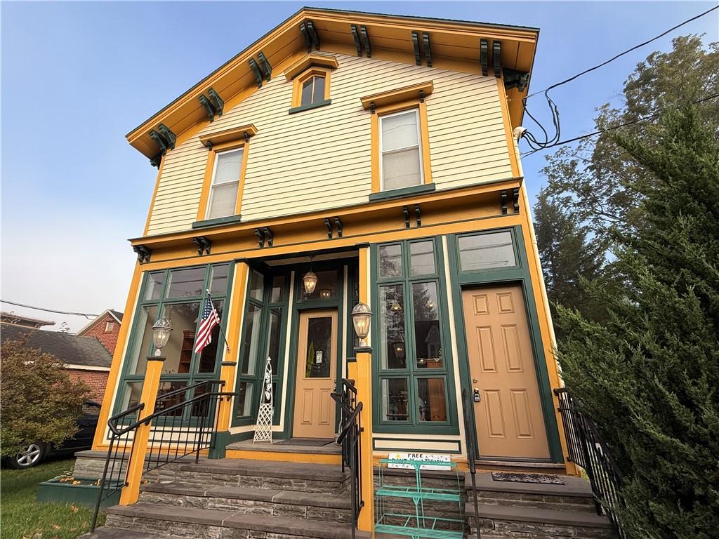 MLS #R1715772 image #0