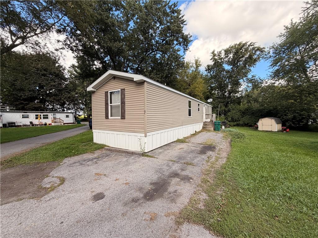 MLS #R1716034 image #0